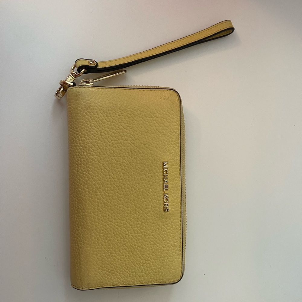Michael Kors wallet